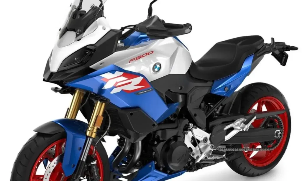 BMW F900XR